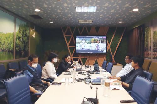 ทช. ร่วมหารือซักซ้อมรูปแบบการจัดประชุมเชิงปฏิบัติการภายใต้ความร่วมมือโครงการดาวและภาคีป่าชายเลนประเทศไทย (Dow & Thailand Mangrove Alliance) ผ่านระบบ Video Conference