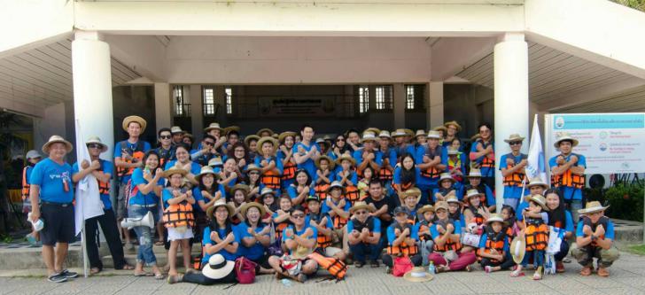 ๑ ต.ค. ๒๕๕๙ โครงการ "วีนิไทยร่วมใจปลูกปะการัง ๘๐,๐๐๐ กิ่ง ที่เริ่มต้นเพื่อล้นเกล้า"