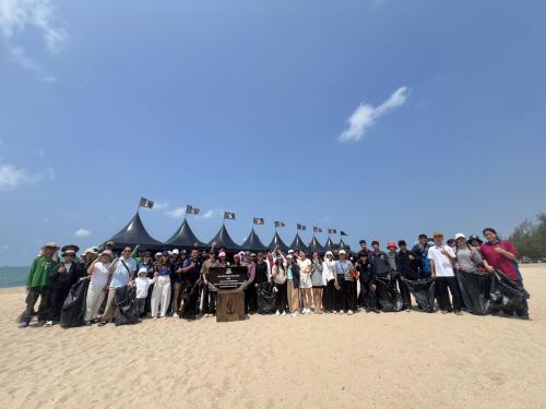 สทช.1 ร่วมปฏิบัติภารกิจฟื้นฟูชายหาดแหลมเจริญ ต่อเนื่องหลังจากงานเทศกาลดนตรี Rock on the Beach 2026