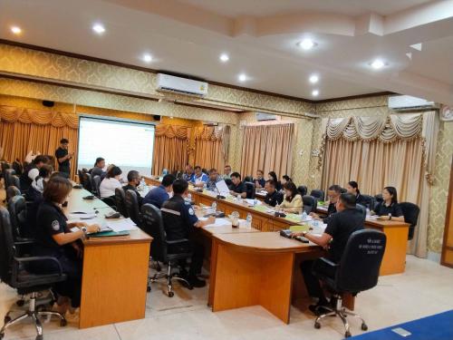 ศบปล.ระยอง ร่วมประชุมคณะสำรวจข้อมูลผู้ครอบครองที่ดินในที่ดินของรัฐ