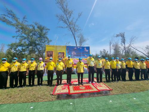 ศอทล.สงขลา เข้าร่วมกิจกรรมอาสา “เราทำความ ดี ด้วยหัวใจ” โดยการเก็บขยะบริเวณชายหาดและคัดแยกขยะต้นทาง เนื่องในวันที่ระลึกพระบาทสมเด็จพระนั่งเกล้าเจ้าอยู่หัว พระมหาเจษฎาราชเจ้า และวันข้าราชการพลเรือนของจังหวัดนครศรีธรรมราช