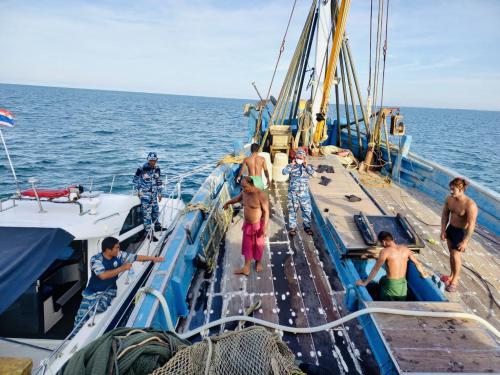 ศอทล.นศ. นำเรือทรัพยากรทางทะเลและชายฝั่ง ๓๐๙ ออกปฏิบัติงานป้องกันและปราบปรามการทำประมงผิดกฎหมาย (IUU) ในพื้นที่จังหวัดนครศรีธรรมราช