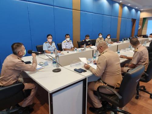 ศอทล.สงขลา ร่วมประชุมพิจารณาเพื่อกำหนดแนวทางในการแก้ปัญหาขยะทะเลในพื้นที่รับผิดชอบของคณะกรรมการพัฒนาเพื่อความมั่นคงในระดับพื้นที่ในเขตทัพเรือภาคที่ ๒