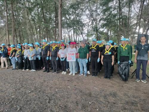 ศอทล.นศ. ร่วมกิจกรรมเก็บขยะทะเล ในวันอนุรักษ์ชายฝั่งสากล (International Coastal Cleanup Day) ณ หาดแพรกเมือง จ.นครศรีธรรมราช