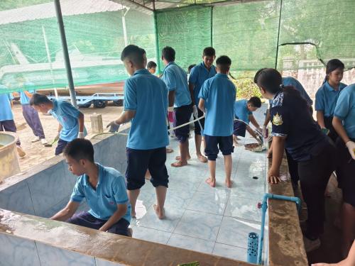สอท. ร่วมต้อนรับคณะครูและนักเรียน ร.ร.หาดใหญ่วิทยาลัย ในการเข้าร่วมทำกิจกรรมจิตอาสาและศึกษาดูงาน ณ บ่ออนุบาลเต่าทะเล สทช.๕
