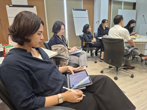 ระชุมให้ความเห็นต่อผลลัพธ์การรวบรวมข้อมูลการดำเนินงานด้านพื้นที่อนุรักษ์ความหลากหลายทางชีวภาพนอกพื้นที่คุ้มครอง (Other Effective Area-based Conservation Measures: OECMs) ของประเทศไทย
